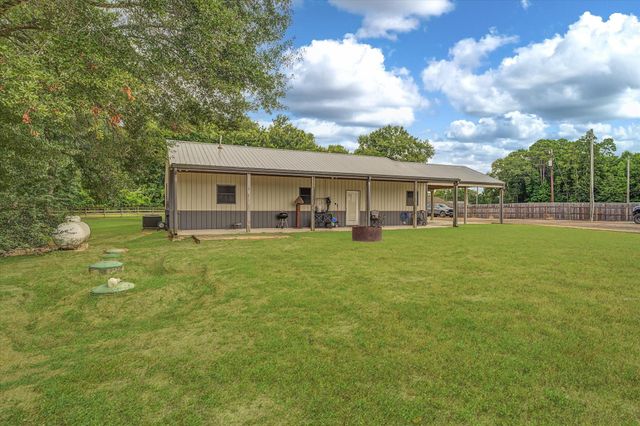 22546 Highway 321, Cleveland, TX 77327