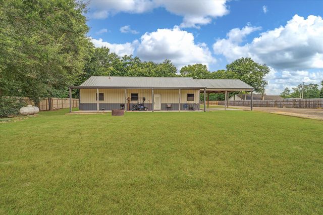 22546 Highway 321, Cleveland, TX 77327