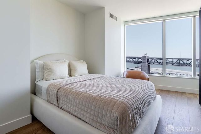 338 Spear Street 18E, San Francisco, CA 94105