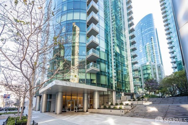 338 Spear Street 18E, San Francisco, CA 94105