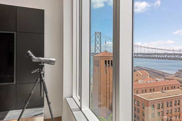 338 Spear Street 18E, San Francisco, CA 94105