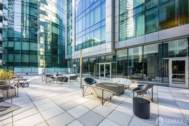338 Spear Street 18E, San Francisco, CA 94105