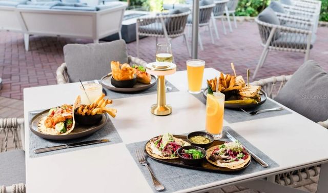 1577 SANDHILL COURT, Palm Harbor, FL 34684