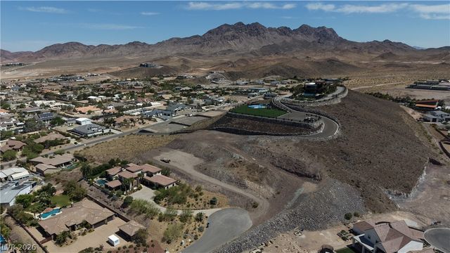 Peach Bluff Court, Henderson, NV 89002