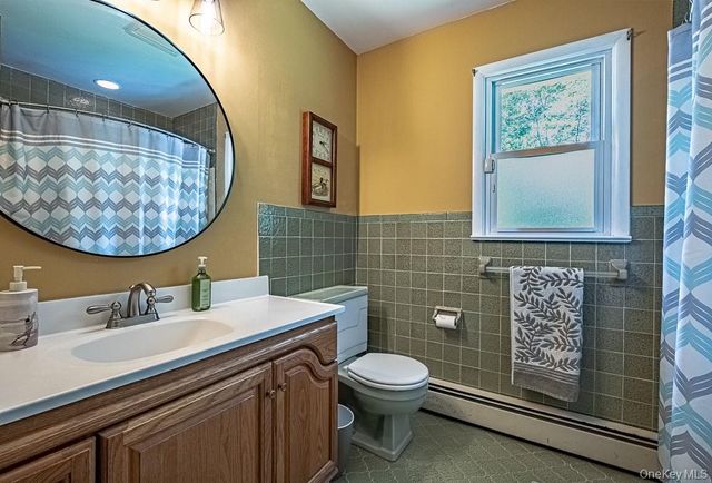 8 W Caroline Drive W, Wappingers Falls, NY 12590