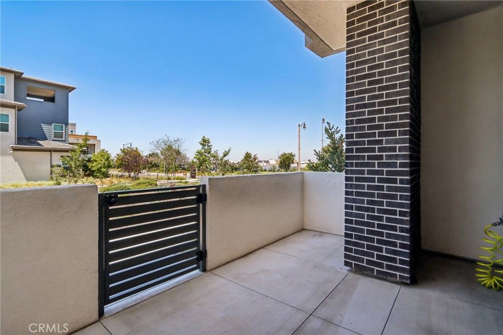 Image 30 of property listing at 275 Sash, Irvine, CA 92618