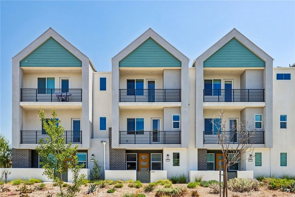 Image 33 of property listing at 275 Sash, Irvine, CA 92618