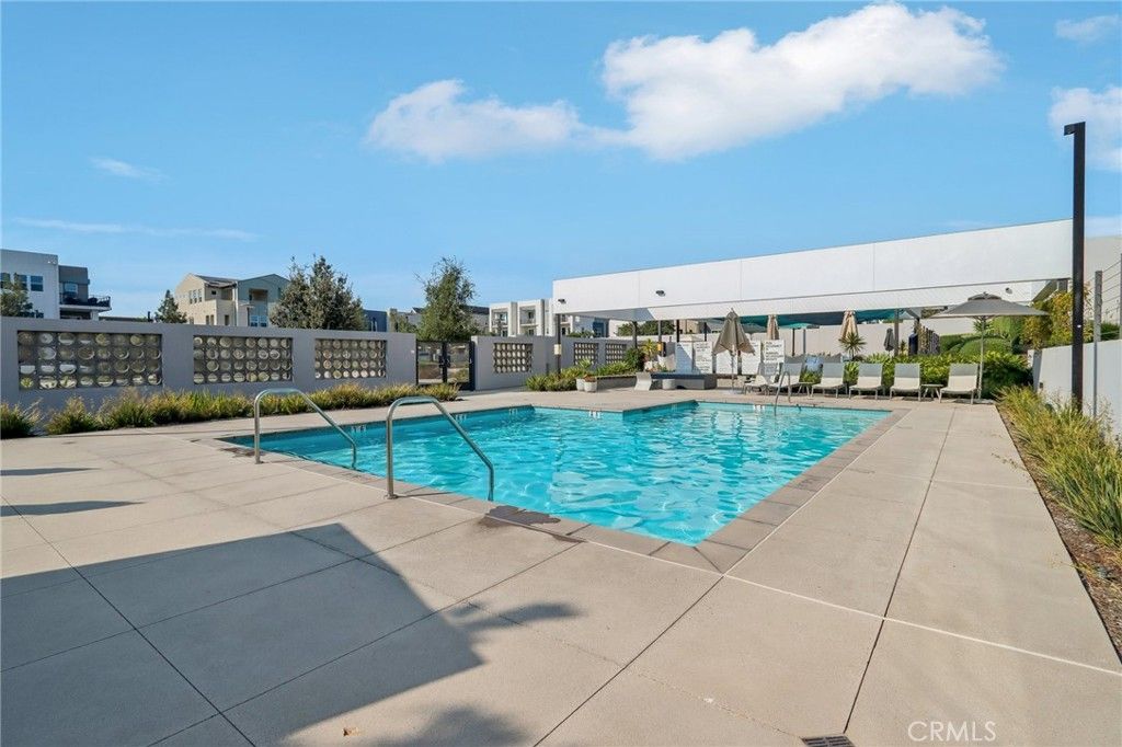Image 45 of property listing at 275 Sash, Irvine, CA 92618