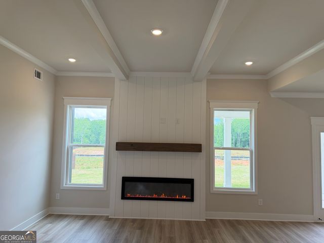 1057 Hawkins Creek Drive, Jefferson, GA 30549