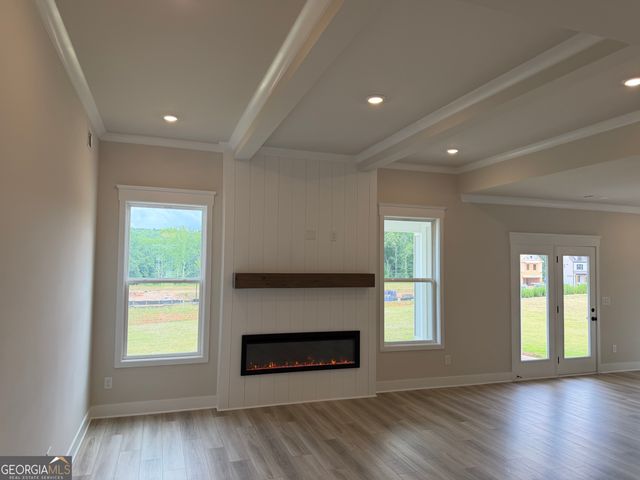 1057 Hawkins Creek Drive, Jefferson, GA 30549