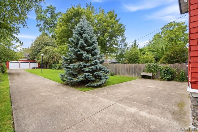 158 Huntington Avenue, Buffalo, NY 14214
