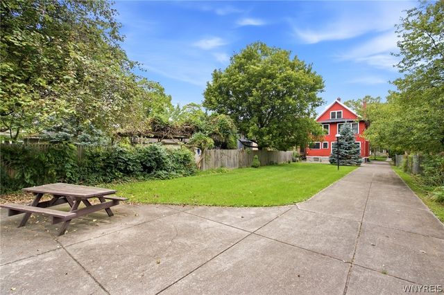 158 Huntington Avenue, Buffalo, NY 14214
