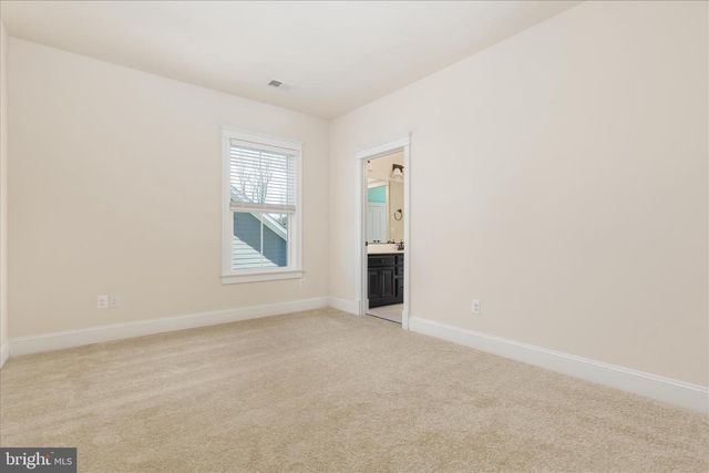 2501 POTOMAC RIVER BLVD, Dumfries, VA 22026