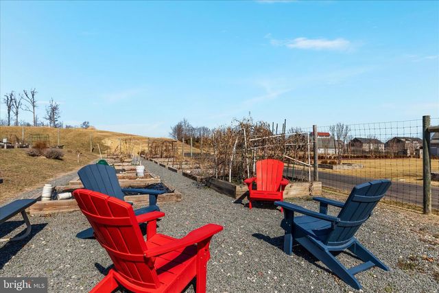 2501 POTOMAC RIVER BLVD, Dumfries, VA 22026