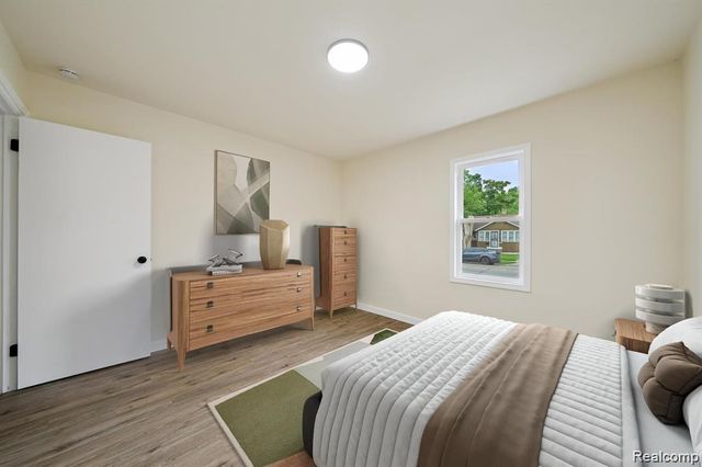 15876 Burt Road, Detroit, MI 48223