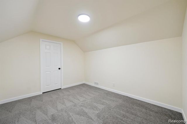 15876 Burt Road, Detroit, MI 48223