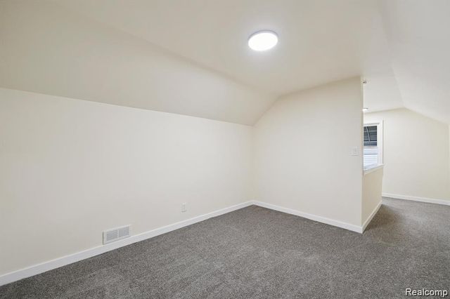 15876 Burt Road, Detroit, MI 48223