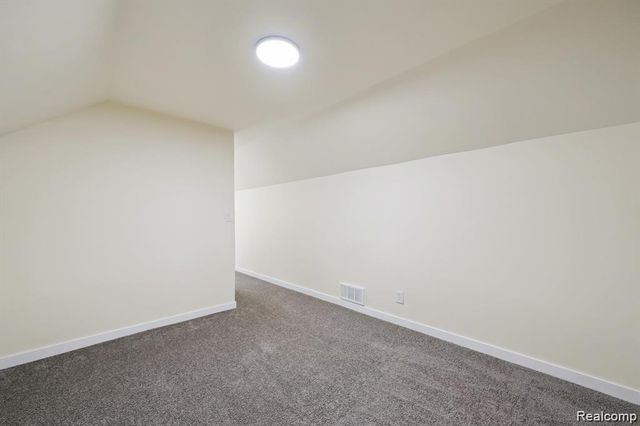 15876 Burt Road, Detroit, MI 48223