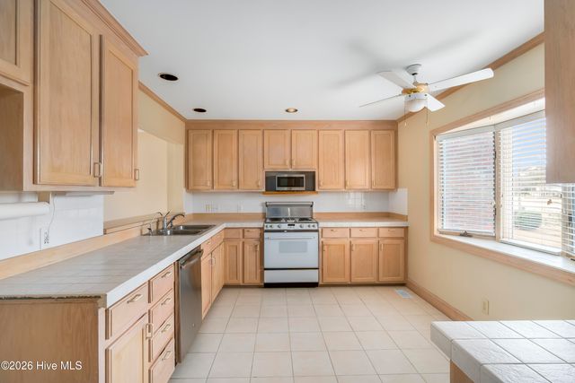 2 Old Fish Hatchery Road 2, Edenton, NC 27932