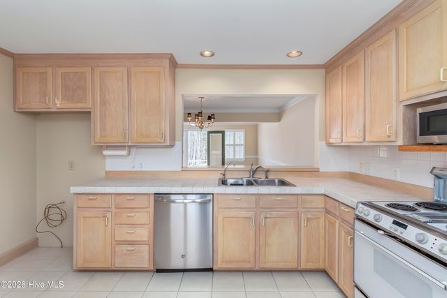 2 Old Fish Hatchery Road 2, Edenton, NC 27932