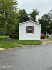 23 Lakeside Drive, Lima, OH 45804