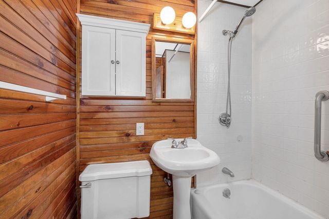 98 Willow Street, Cambridge, MA 02141