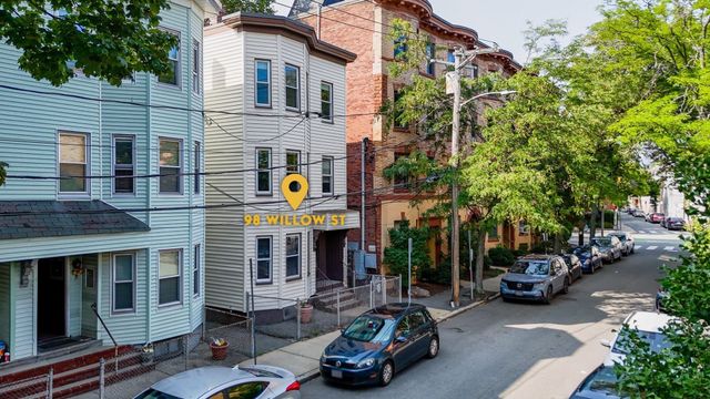 98 Willow Street, Cambridge, MA 02141