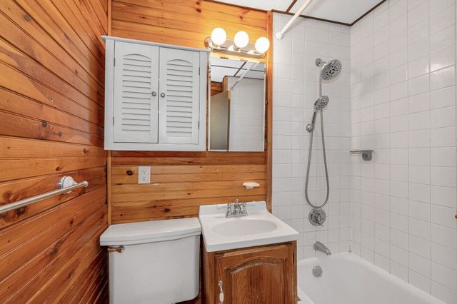 98 Willow Street, Cambridge, MA 02141
