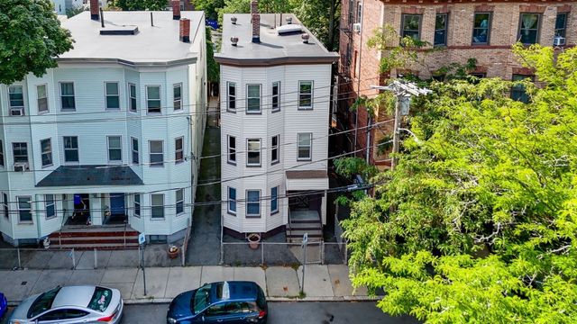 98 Willow Street, Cambridge, MA 02141