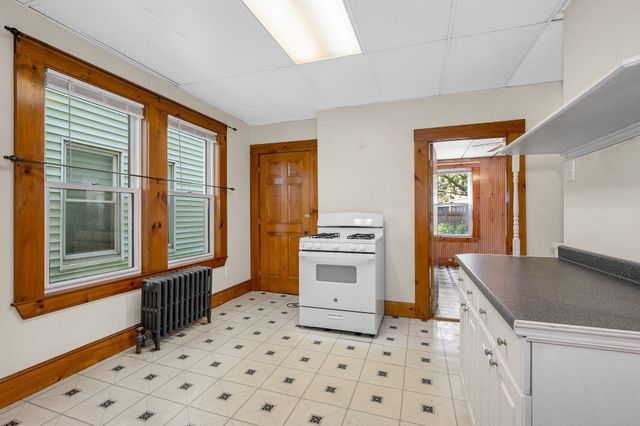 98 Willow Street, Cambridge, MA 02141
