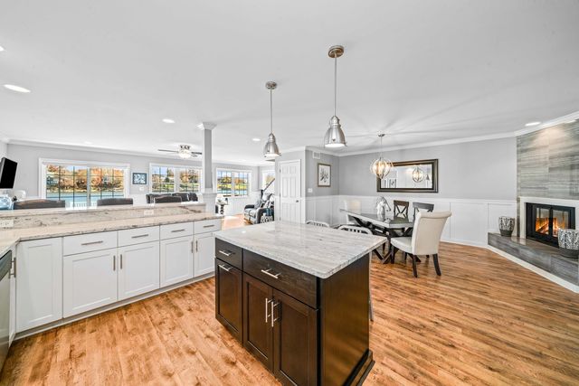 3 Holiday Drive, Lake Holiday, IL 60552