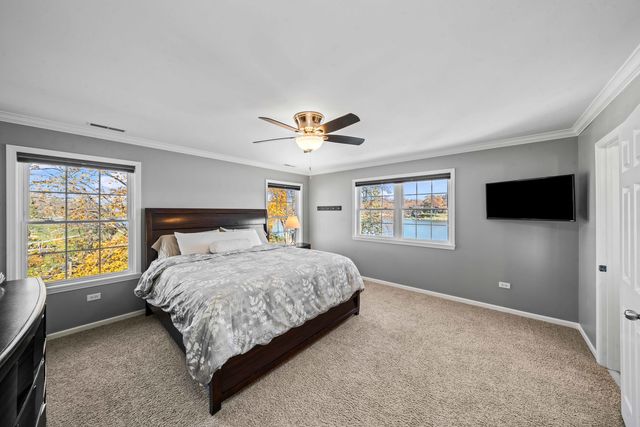 3 Holiday Drive, Lake Holiday, IL 60552