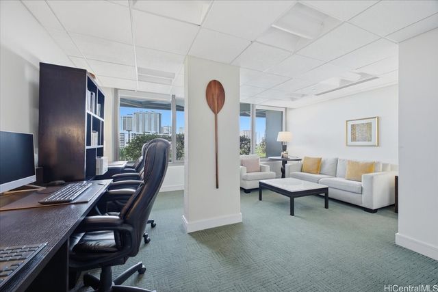 223 Saratoga Road 2015, Honolulu, HI 96815