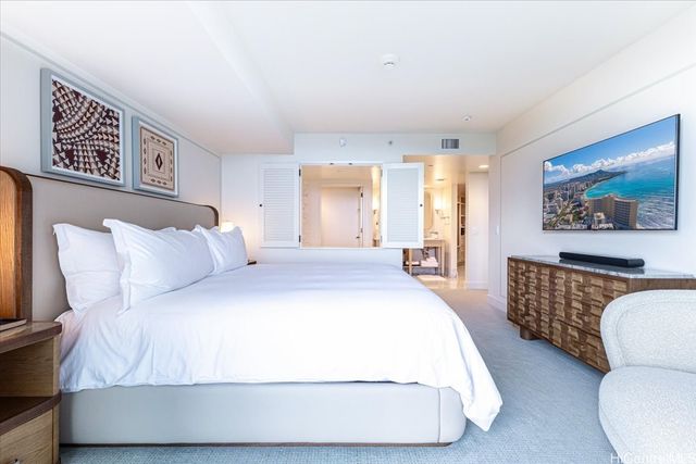 223 Saratoga Road 2015, Honolulu, HI 96815