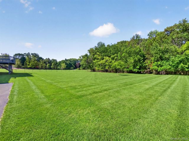 216 Strawtown Road, New City, NY 10956
