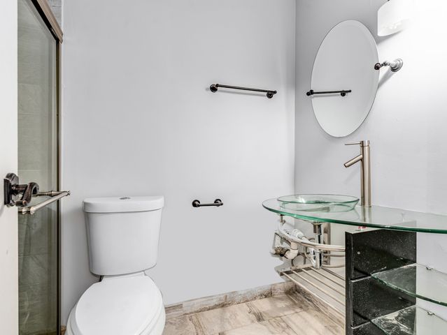 230 E Ontario Street 1204, Chicago, IL 60611