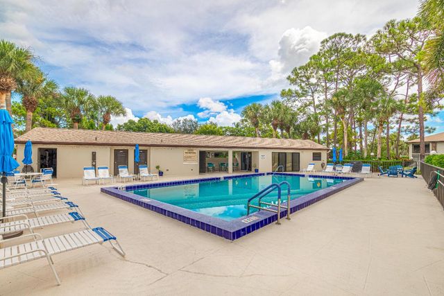 102 Wingfoot Drive D, Jupiter, FL 33458