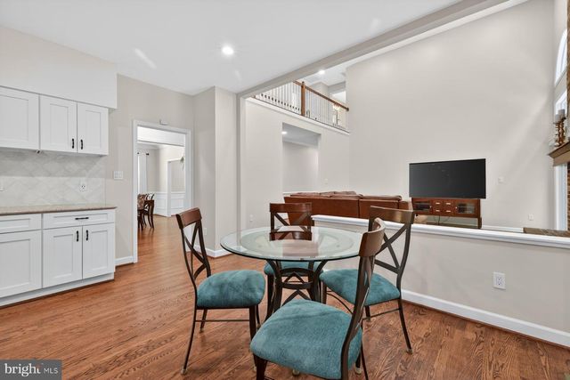 8704 MARGARET LN, Annandale, VA 22003