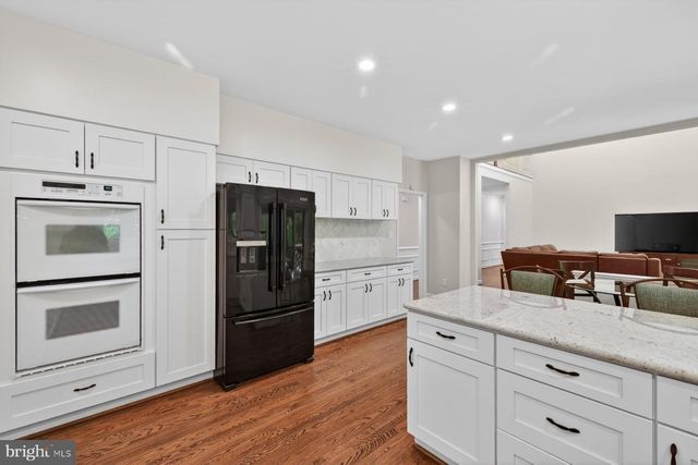 8704 MARGARET LN, Annandale, VA 22003