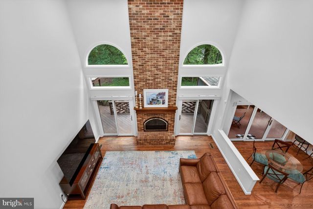 8704 MARGARET LN, Annandale, VA 22003