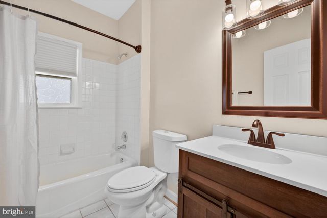 8704 MARGARET LN, Annandale, VA 22003