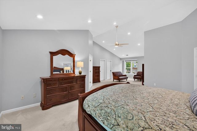 8704 MARGARET LN, Annandale, VA 22003
