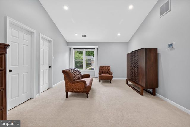 8704 MARGARET LN, Annandale, VA 22003