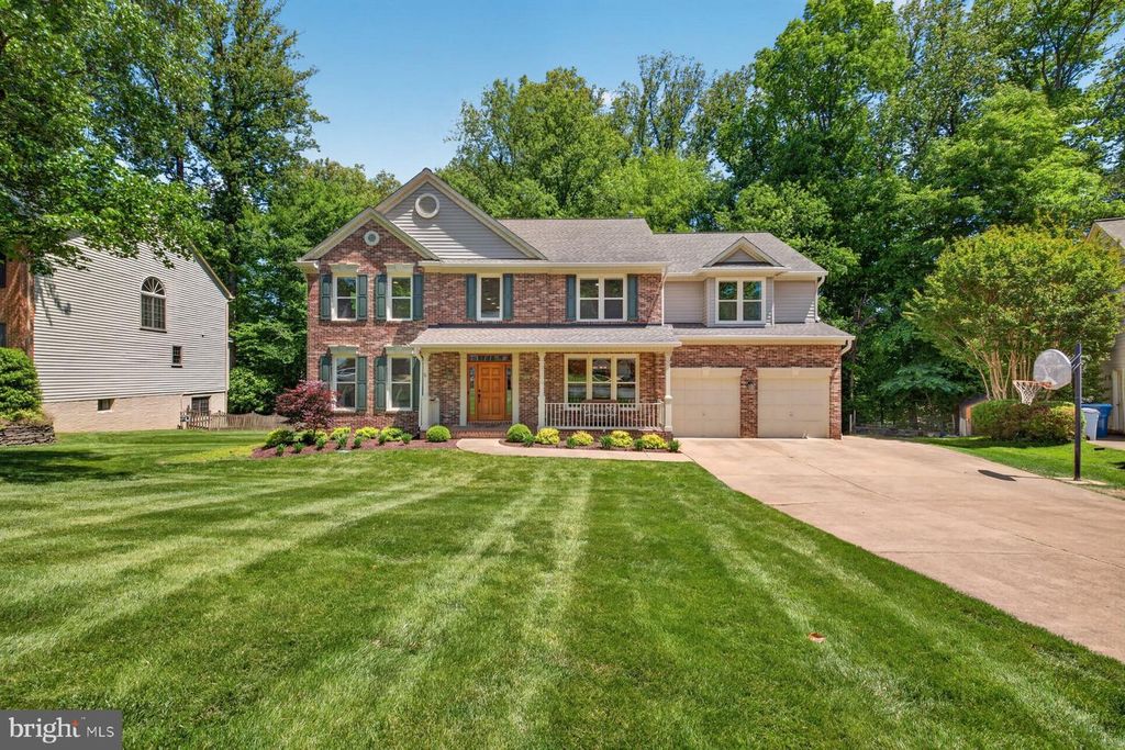 8704 MARGARET LN, Annandale, VA 22003