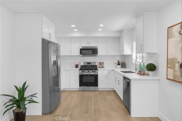 605 N Bedford, La Habra, CA 90631