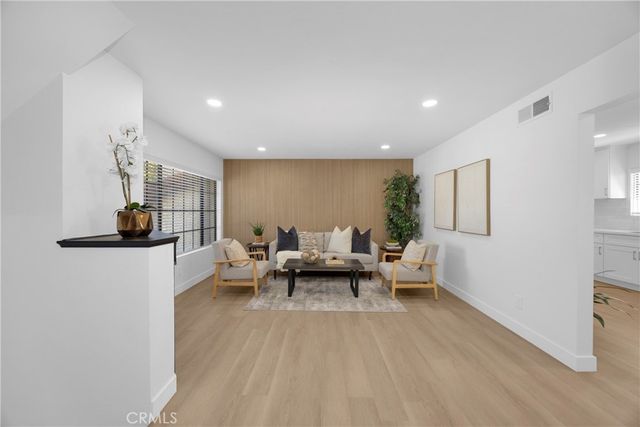 605 N Bedford, La Habra, CA 90631
