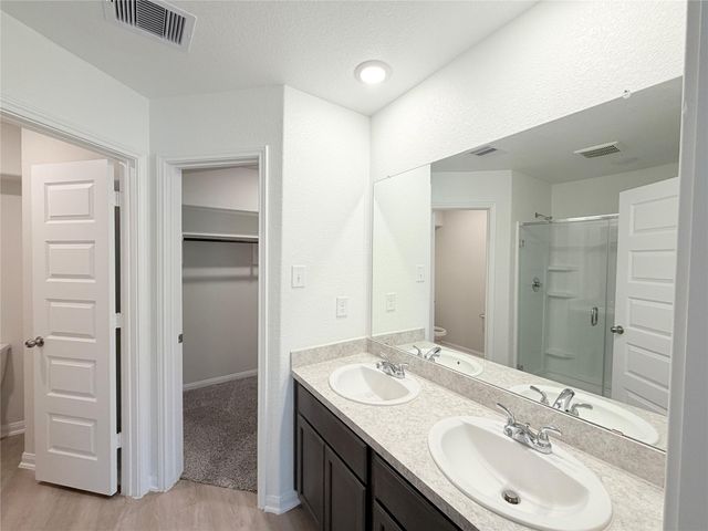 11720 Whirlaway Drive, Willis, TX 77318