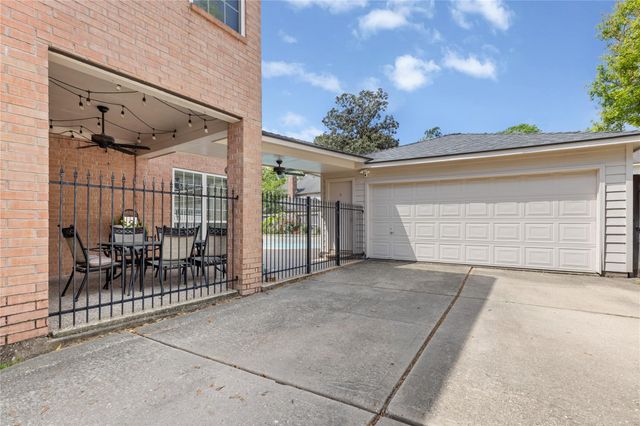 3531 Shady Village Drive, Houston, TX 77345