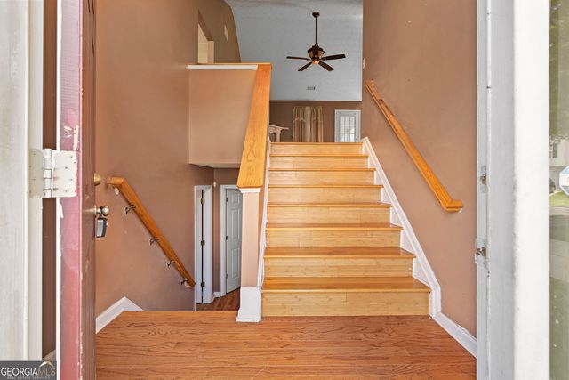 1543 Virgil Pond Lane, Loganville, GA 30052