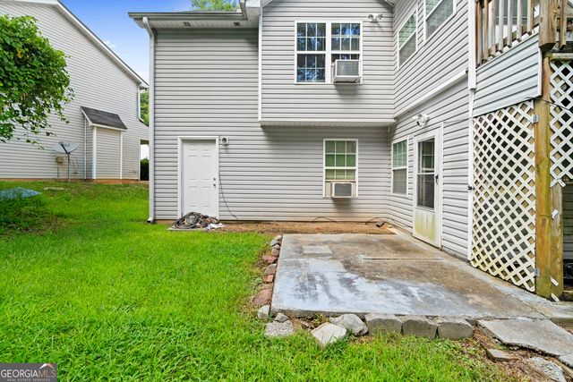 1543 Virgil Pond Lane, Loganville, GA 30052
